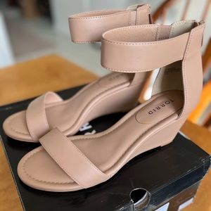 Torrid 10 Wide Nude Wedge Sandals